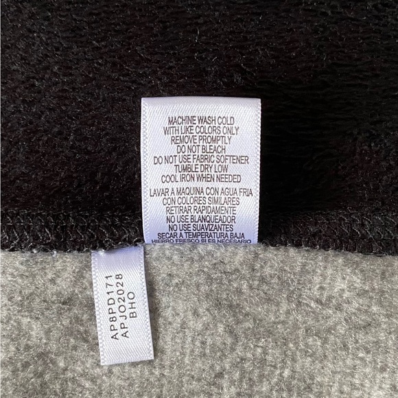 90. New MARC NEW YORK Fleece Jacket - Ladies Medium - Picture 9 of 9